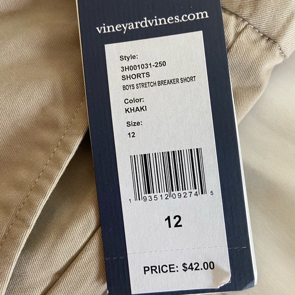 NWT Vineyard Vines Khaki Breaker Short, Size 12 - Picture 4 of 4